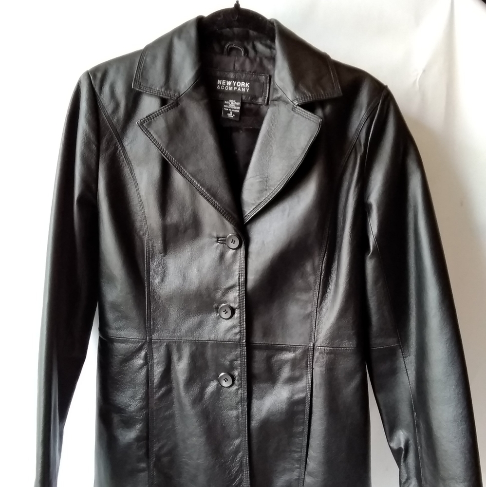 New York & company woman's Leather Jacket SZ.S